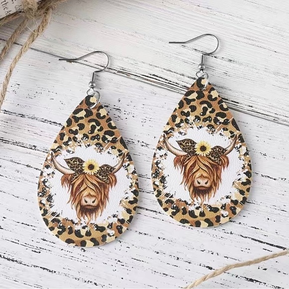 2 For $20 Ethnic Retro Leopard Bull Cow Faux Leather Drop Hook Earrings  New - Picture 3 of 4